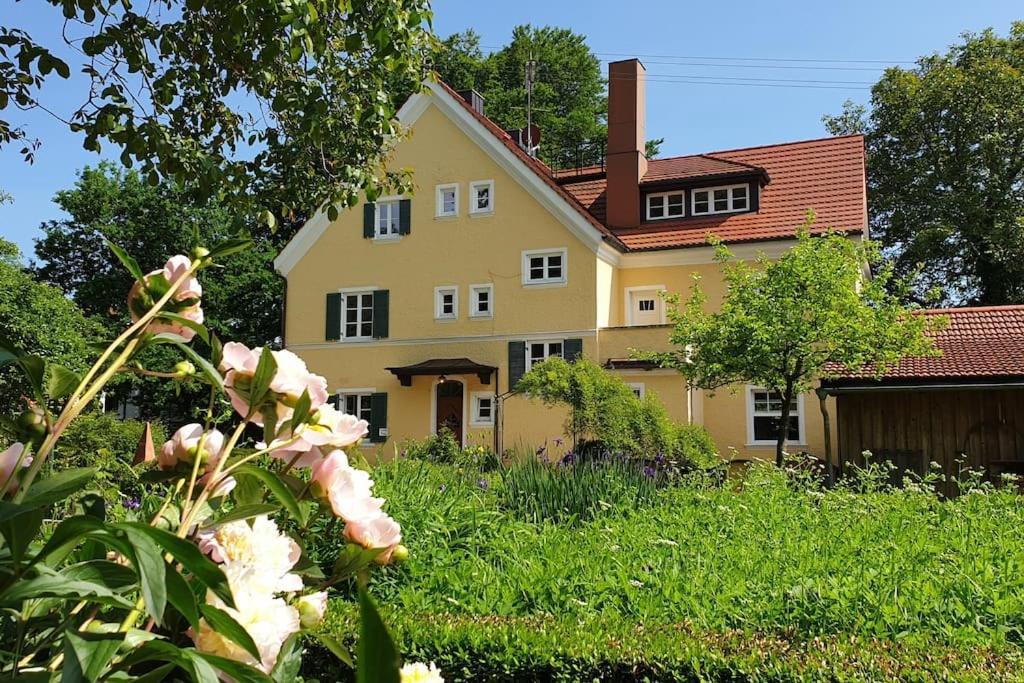 Ferienwohnung In Der Villa Sana Mit Grossem Garten Rofingen Bagian luar foto